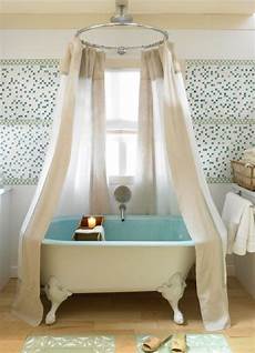Bath Curtain
