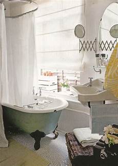 Bath Curtain