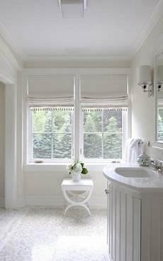 Bathroom Curtain