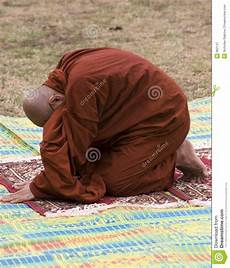 Carpet Praying