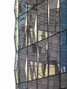 Curtain Profile