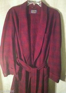 Embroidered Bathrobe