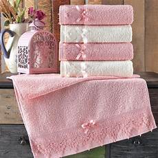 Guipure Towel
