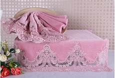 Guipure Towel