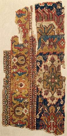 Hali Carpet