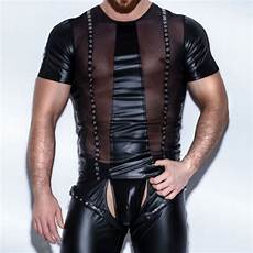 Man T-Shirt