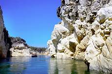 Marble Rocks