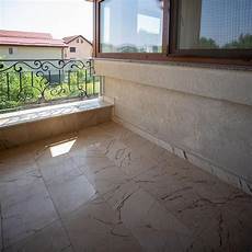 Marble Sofita