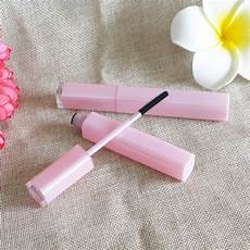 Mascara Containers