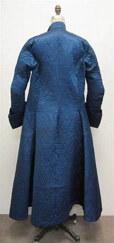 Robe-De-Chambre