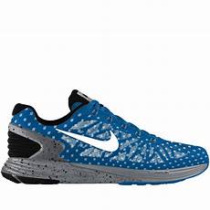 Sports Shoes