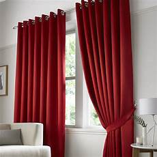 Venetian Curtain