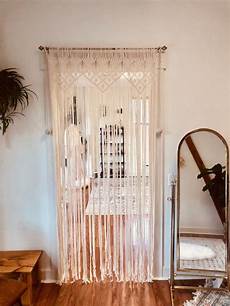 Vertical Curtain